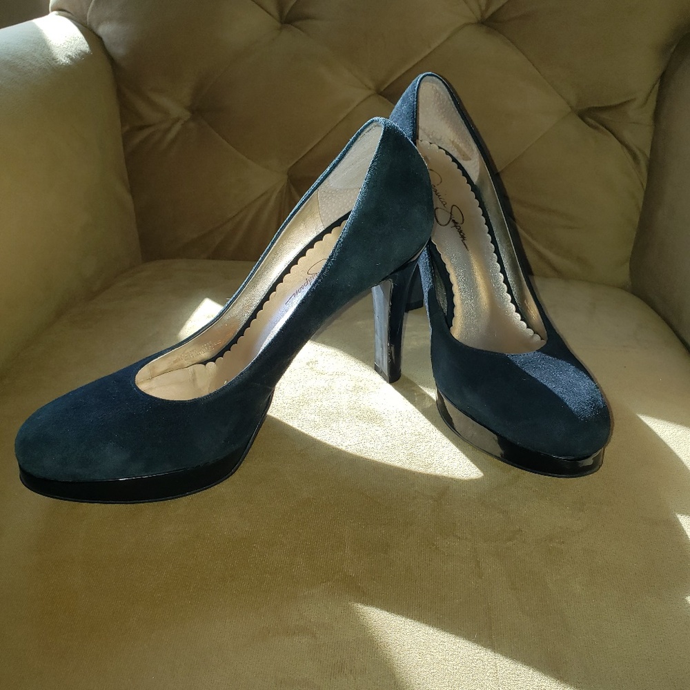 Jessica Simpson Black Suede Pumps